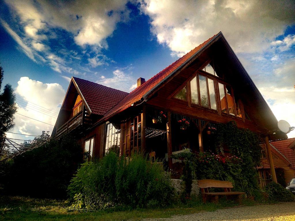 Hotel Gostynniy Dvir Raytshtoky Vorochta Exteriér fotografie
