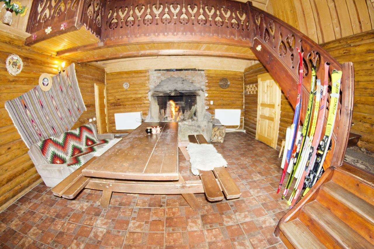 Hotel Gostynniy Dvir Raytshtoky Vorochta Exteriér fotografie